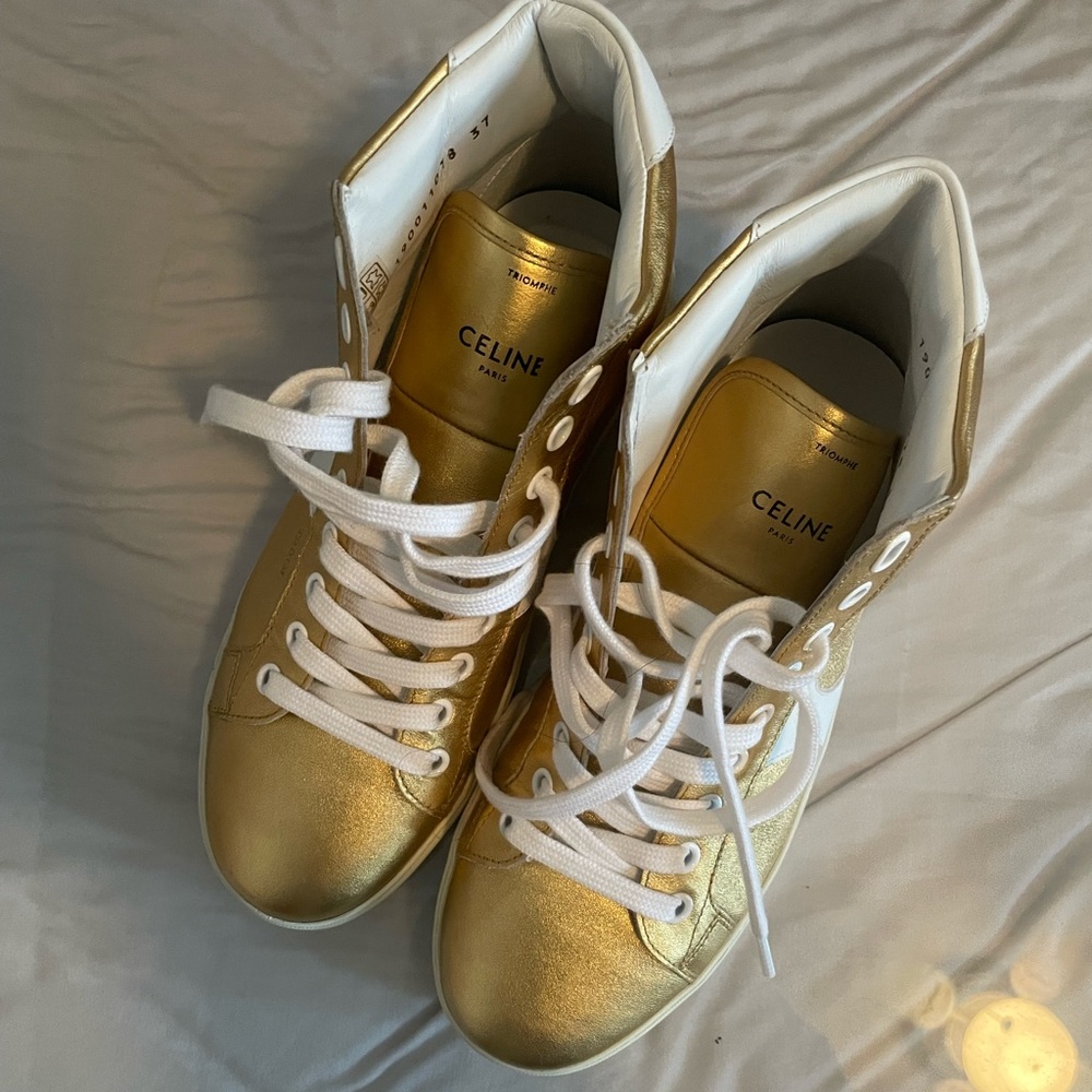 Celine Shoes - Picture 2 of 8